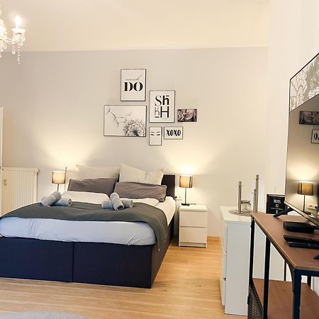Qonroom - As Individual As You - Oeynhausen City Бад Ойнхаузен Екстериор снимка