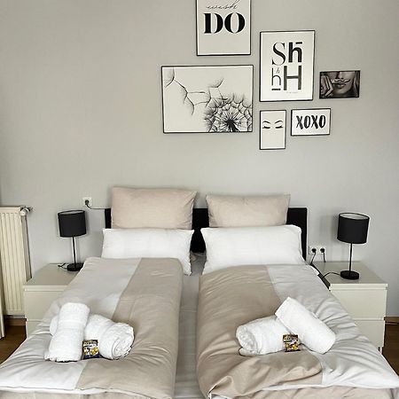 Qonroom - As Individual As You - Oeynhausen City Бад Ойнхаузен Стая снимка