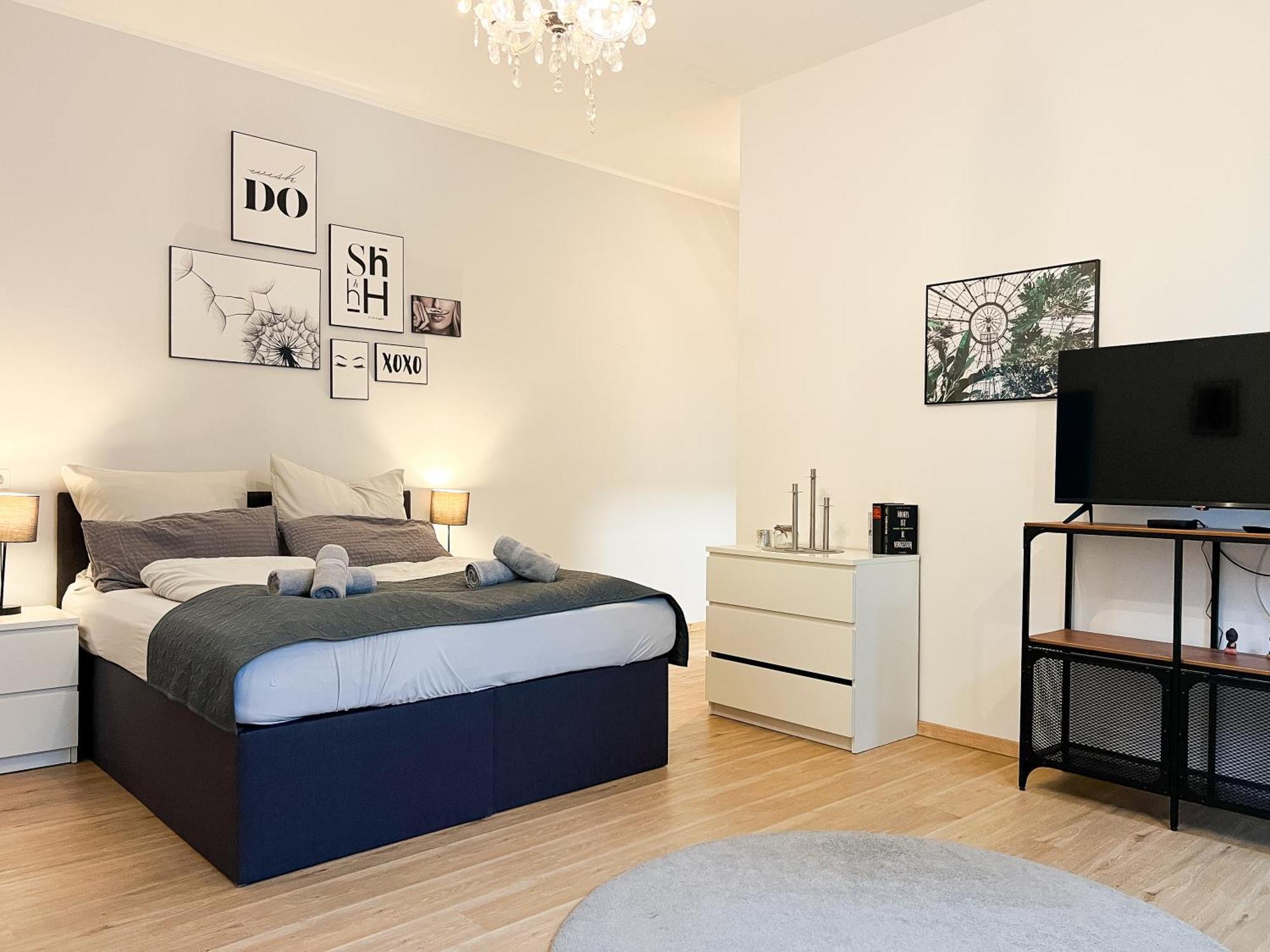 Qonroom - As Individual As You - Oeynhausen City Бад Ойнхаузен Екстериор снимка