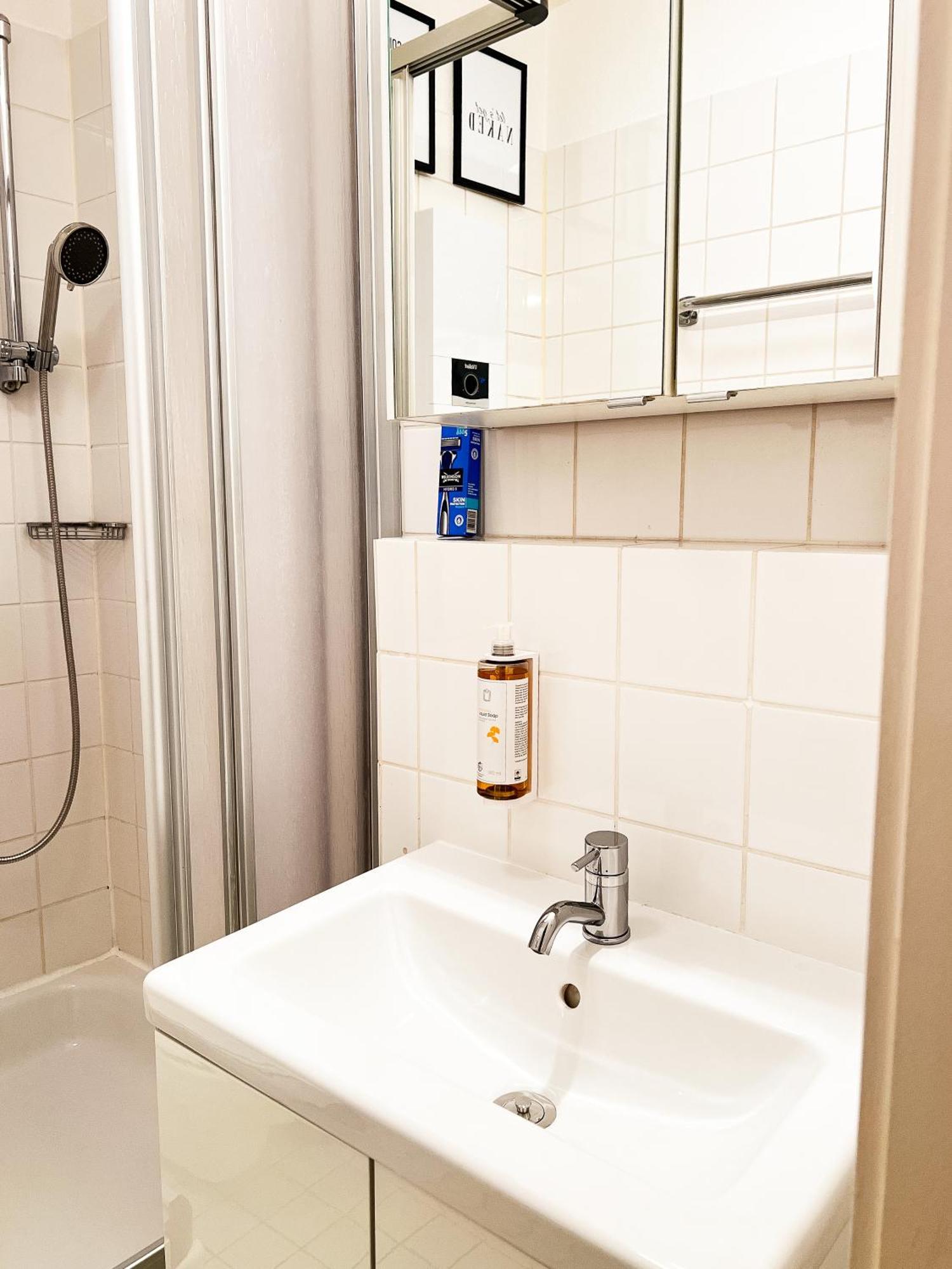 Qonroom - As Individual As You - Oeynhausen City Бад Ойнхаузен Стая снимка